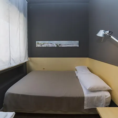 Le Stanze Di Piazza Dei Martiri Bed & Breakfast 5*