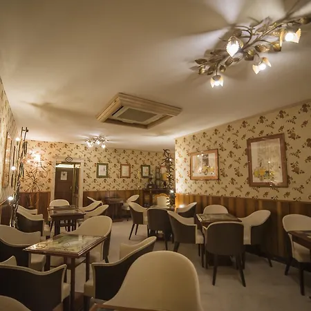 Bed & Breakfast Le Stanze Di Piazza Dei Martiri Neapol
