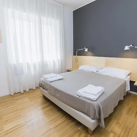 Le Stanze Di Piazza Dei Martiri Bed & Breakfast